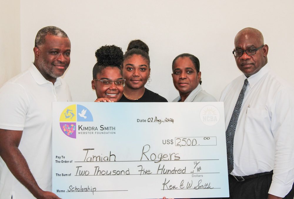 Kimdra Smith-Webster Scholarship awarded to biology student